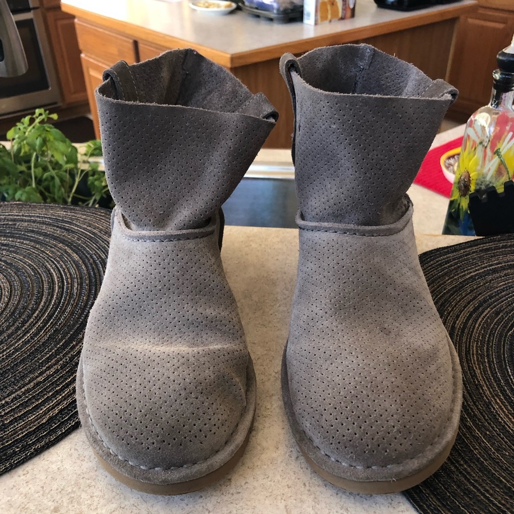 Perforated uggs